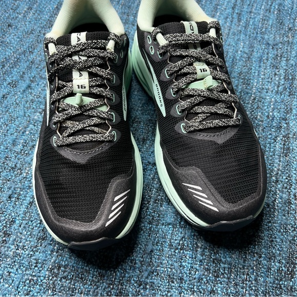 Brooks Cascadia 16 Trail Running Shoes in Black Ebony Yucca WIDE Width - Picture 3 of 9